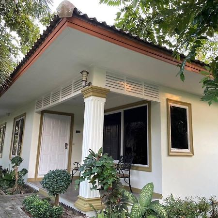 Vacation Garden Villa Thalang Kültér fotó