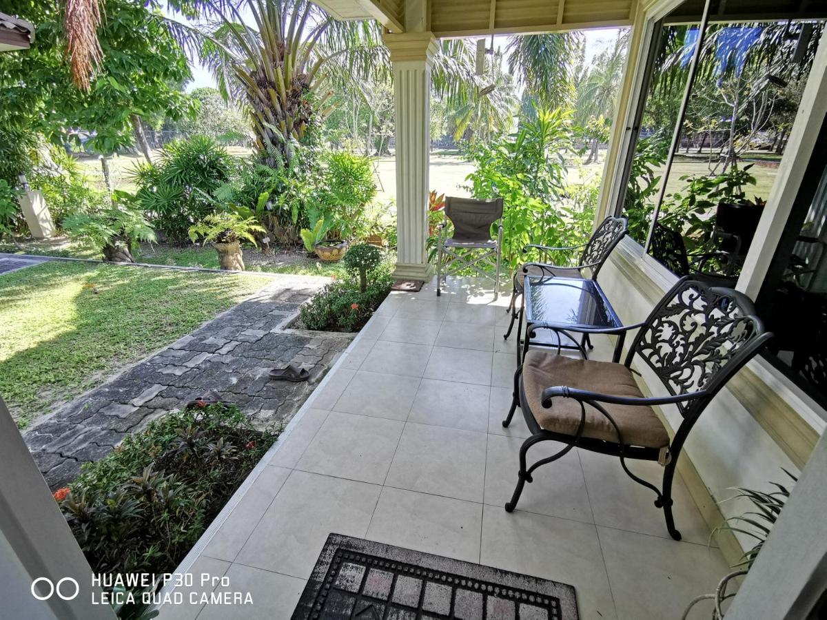 Vacation Garden Villa Thalang Kültér fotó