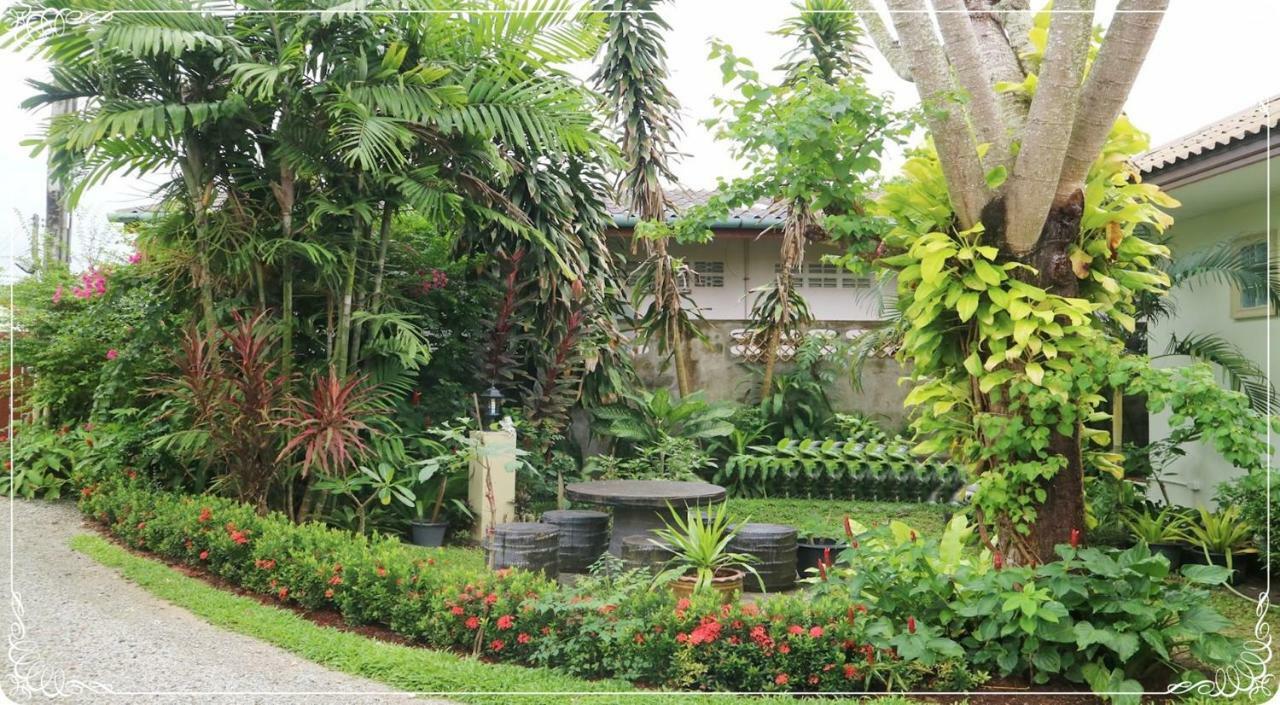 Vacation Garden Villa Thalang Kültér fotó